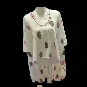 Emory Rose ladies top size M